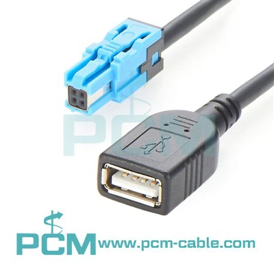 Conector HSC automotriz al cable femenino USB para la transferencia de datos en el vehículo y la fuente de alimentación